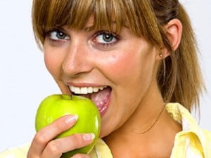 comer-manzana