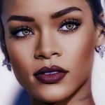 Rihanna lanza al mercado su primera línea cosmética