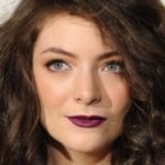La cantante Lorde, inspira a MAC para crear una nueva línea de cosméticos