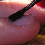 Claves para conseguir un esmalte de uñas duradero