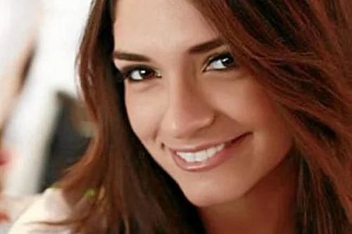 Conoce los trucos de belleza de modelos y cantantes