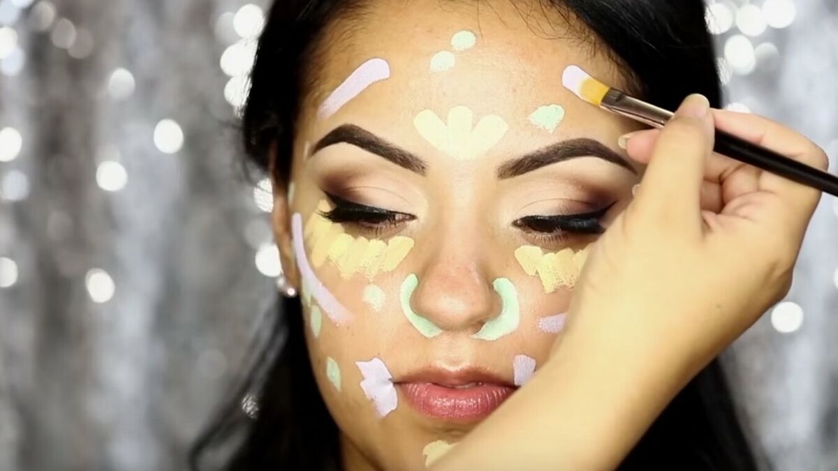 Corrección de color: maquillaje que neutraliza las imperfecciones